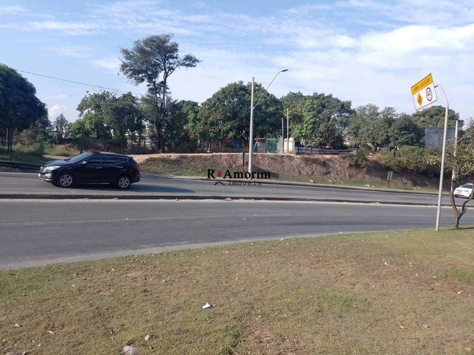 Imagem Terreno comercial a venda na Estrada Romeiros em Barueri