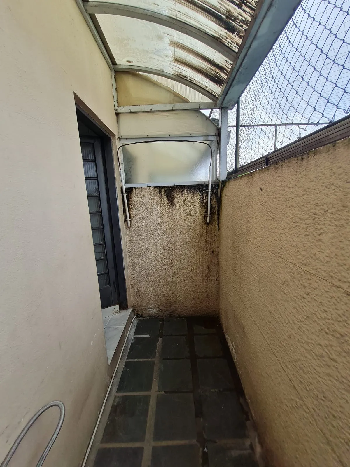 Imagem VENDO LINDO SOBRADO DE DOIS DORMITÓRIOS NO BAIRRO AMERICANÓPOLIS!