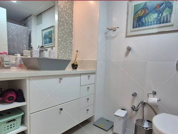 Imagem Apartamento com 2 quartos, 1 vaga e 80.75m² para vender na Independencia.