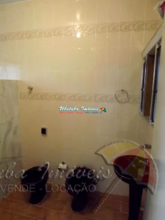 Imagem Excelente imóvel para renda no centro de Ubatuba