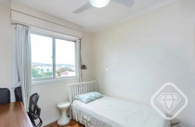 Imagem Um apartamento com o melhor do sol da manhã e muito conforto!

São 3 dormitórios, living para 2 a...