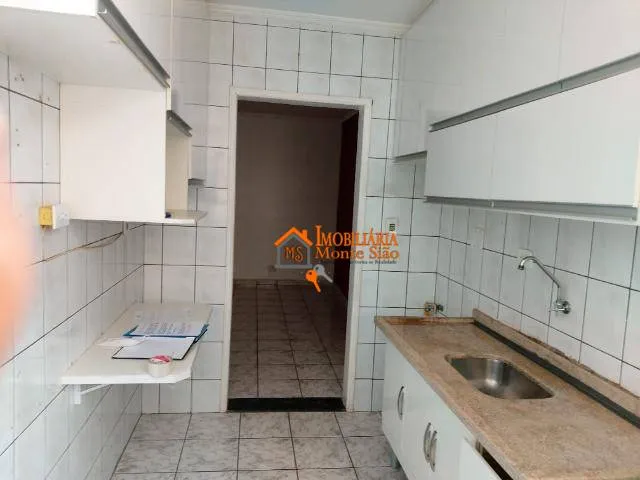Imagem Apartamento com 2 dormitórios à venda, 60 m² por R$ 234.000,00 - Portal dos Gramados - Guarulhos/SP