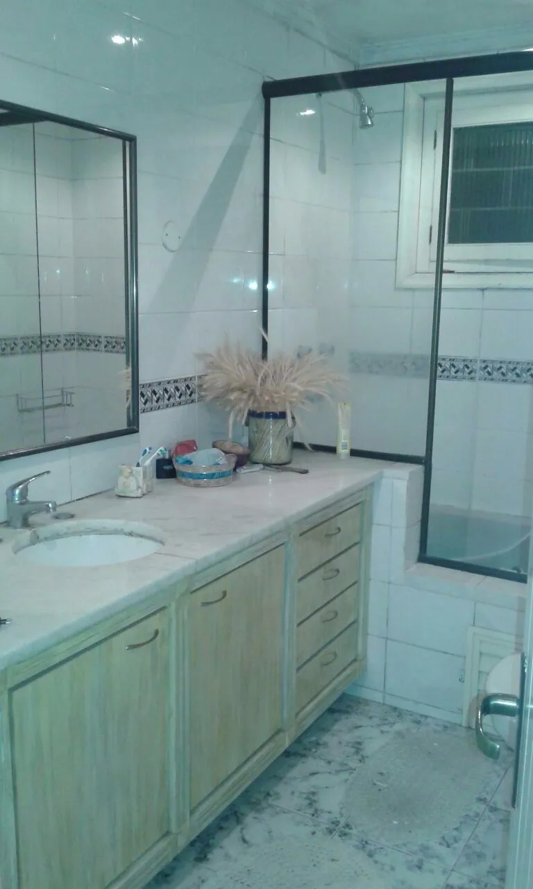 Imagem Casa para Venda - 430m², 3 dormitórios, sendo 1 suites, 4 vagas - Jardim Isabel
