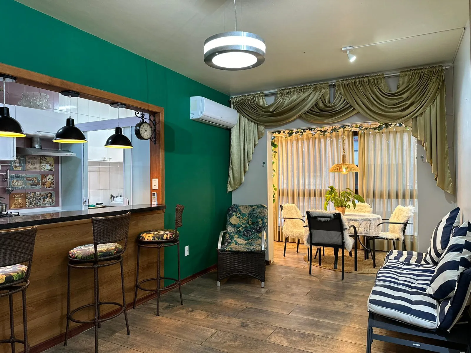 Imagem Apartamento à venda com 158m2 por R$ 1.300.000,00