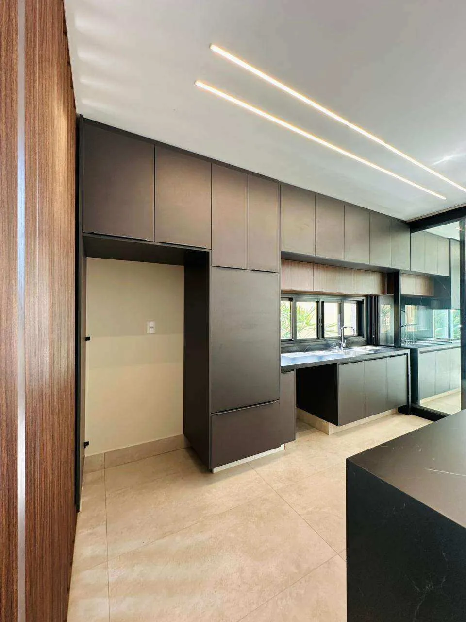 Imagem Casa à venda em Franca, Núcleo Agrícola Alpha, com 4 quartos, 304m2