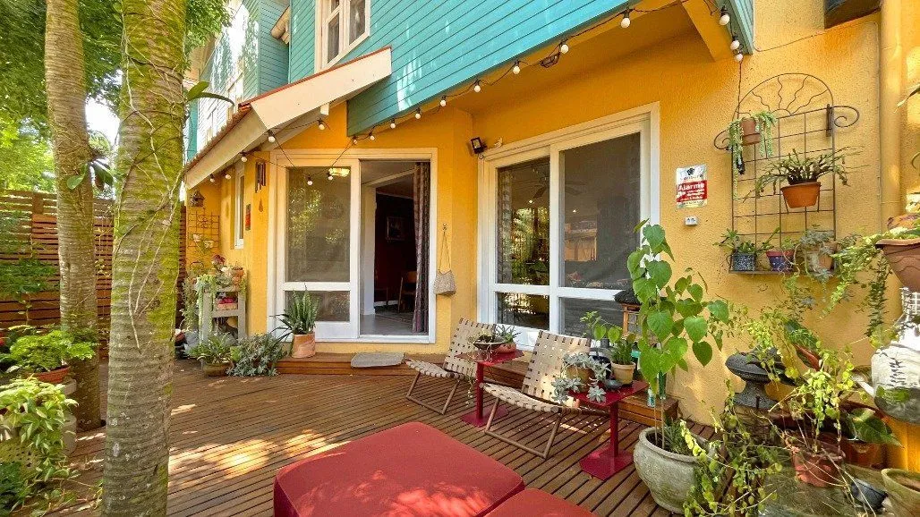 Imagem Casa em Condomínio para comprar no bairro Tristeza com 3 dormitórios