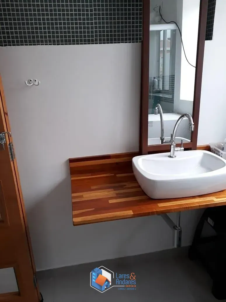 Imagem Sobrado para venda em Planalto Paulista com 4 quartos, sendo 4 suítes, 220m²