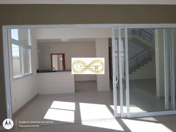 Imagem Venha conhecer essa incrível casa localizada em um dos melhores bairros da cidade!