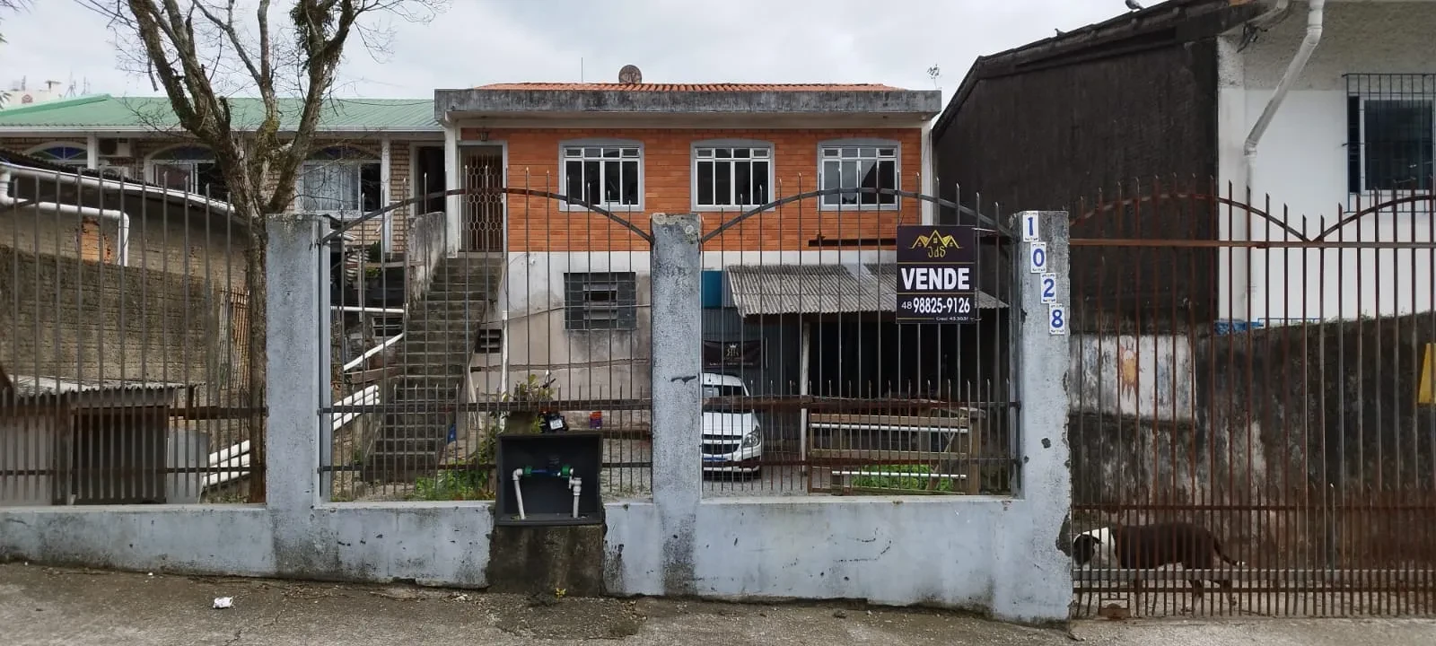 Imagem Casa com 3 Quartos à Venda, 140 metros em Barreiros - São José