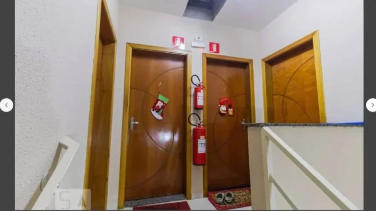 Imagem Cobertura Mobiliada 46 m²+46m² com 2 Dormitórios e 1 Vaga de Garagem