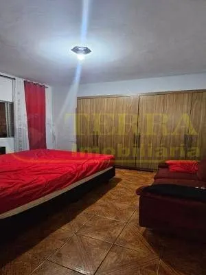 Imagem Terreno com 4 casas em Osasco: 355m², 9m frente, desocupado