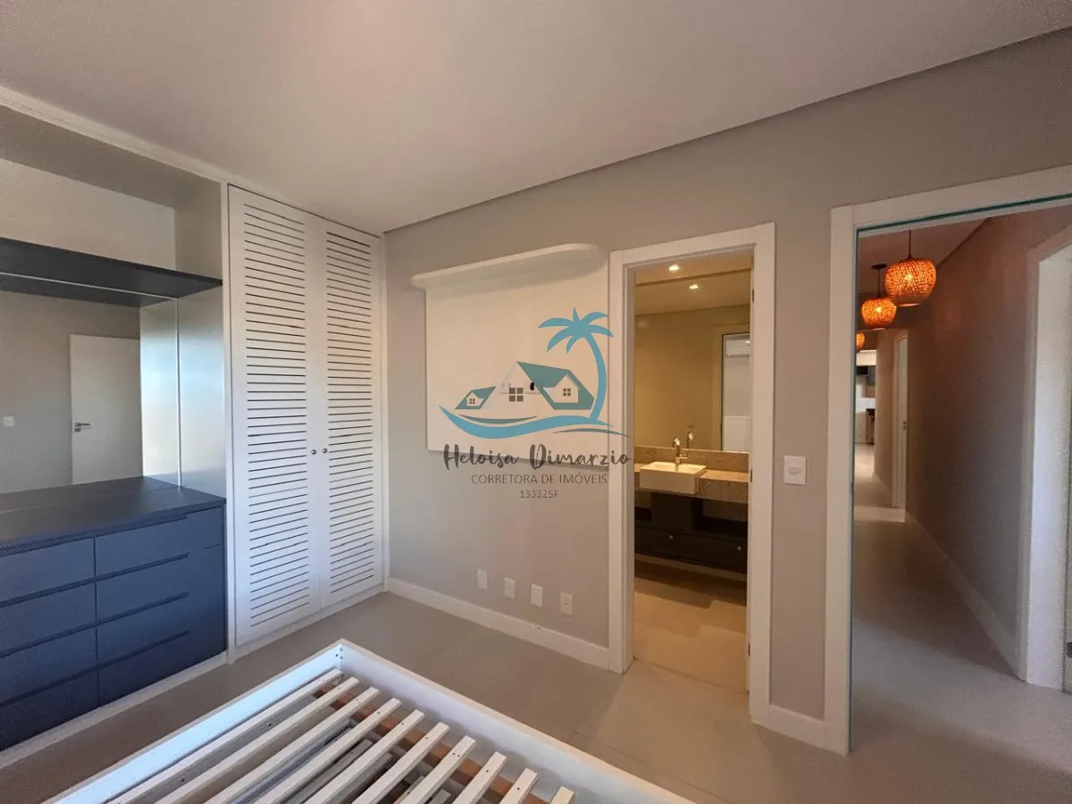 Imagem Apartamento de alto padrão à venda a 70m do mar na Praia da Enseada em Ubatuba