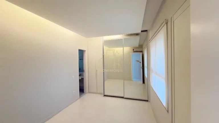 Imagem Imperdível: Apartamento à venda na Pituba, Salvador-BA, 3 quartos, 1 suíte, 110m², 2 vagas de garagem. Confira!
