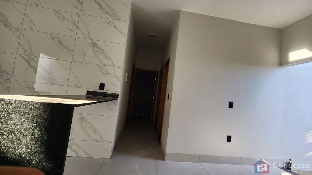 Imagem Casa com 3 dormitórios à venda, 63 m² por R$ 270.000,00 - Sorriso - Patos de Minas/MG
