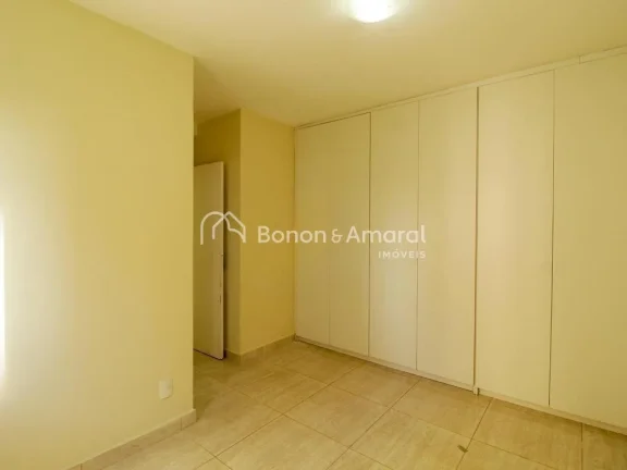Imagem Vende-se lindo apartamento no Centro de Campinas com 67m² de área útil, o imóvel possui 2 dormit...
