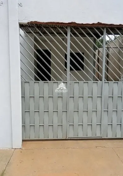 Foto do imóvel CASA A VENDA COM 2/4 NO BAIRRO CRISTO REI EM VG