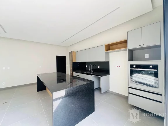 Imagem Casa sobrado localizado no condomínio Alphaville Nova Esplanada 2.