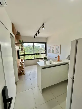 Imagem Excelente apartamento decorado de alto padrão quarto e sala a venda na Barra
