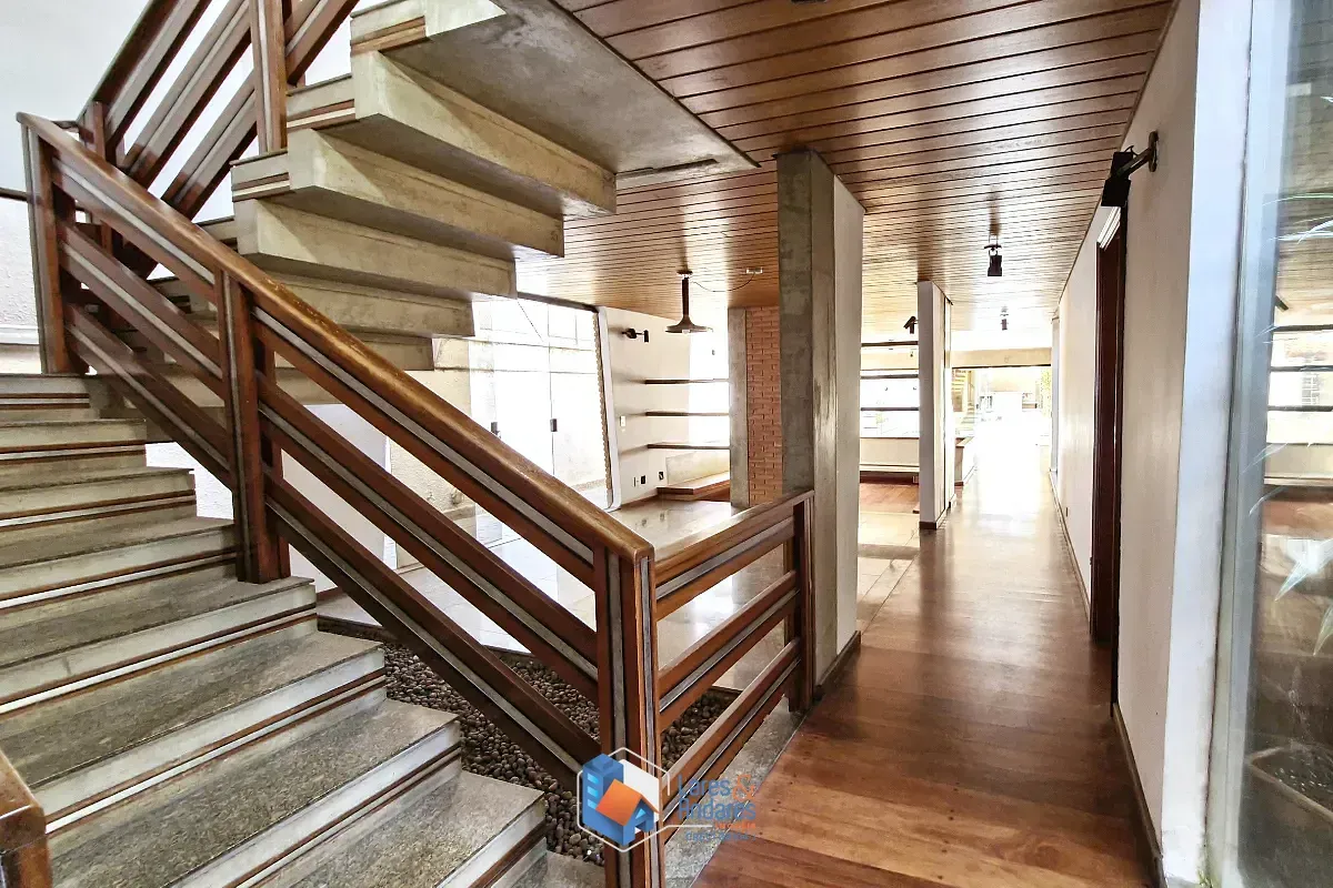 Imagem Casa para venda em Santo Amaro com 6 quartos, sendo 4 suítes, 570m²