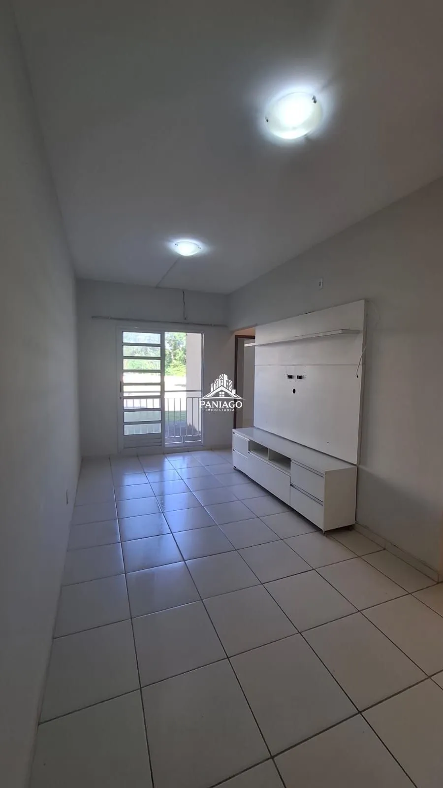 Imagem Apartamento Térreo com 2 Quartos para Alugar no Condomínio Vila Bella | Despraia