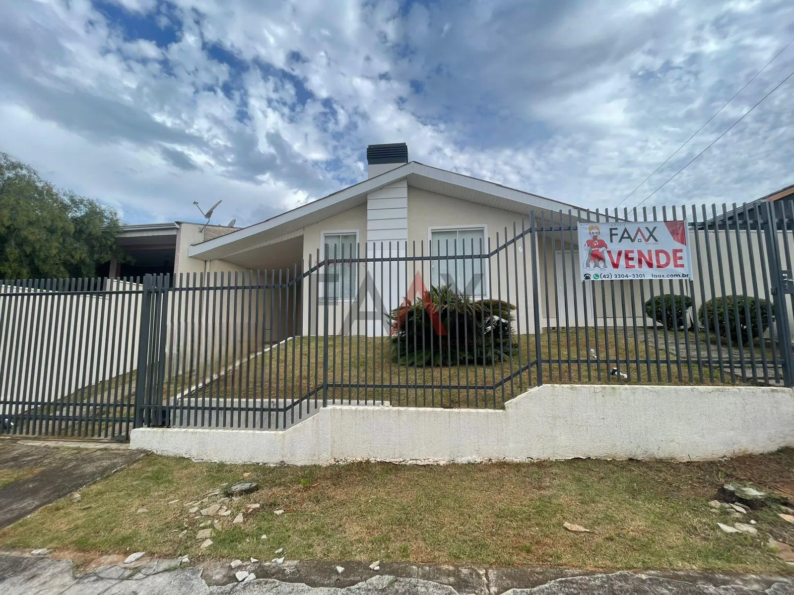 Foto do imóvel Casa com 3 dormitórios à venda, BONSUCESSO, GUARAPUAVA - PR
