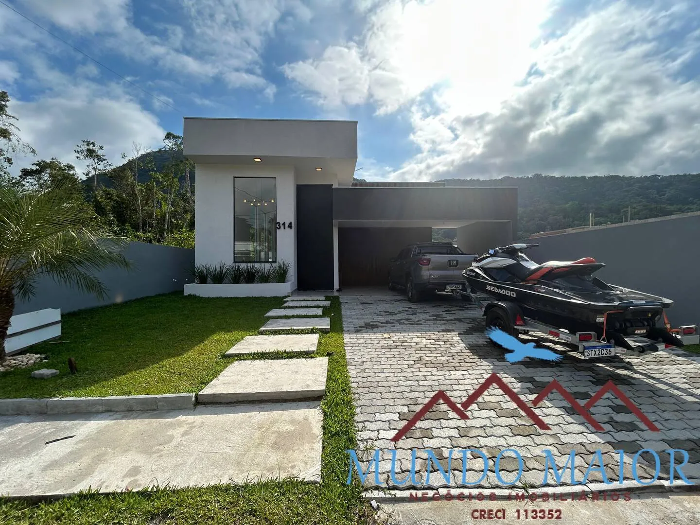 Imagem Casa de Alto Padrão no Condomínio Mar Verde Caraguatatuba - Litoral Norte