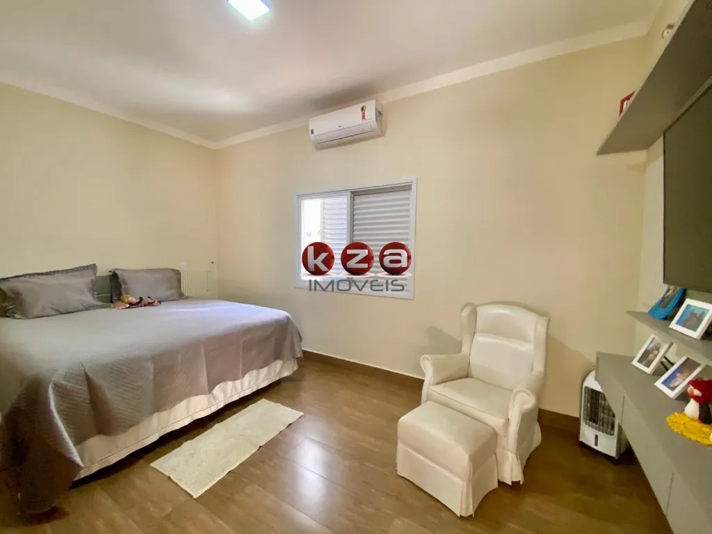 Imagem Imperdível casa em condomínio à venda em Valinhos-SP, Condomínio Villa do Sol, 3 quartos, 3 suítes, 2 salas, 2 vagas, 186m².