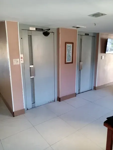 Imagem Apartamento com 2 Quartos à Venda, 65 metros em Santa Rosa - Niterói