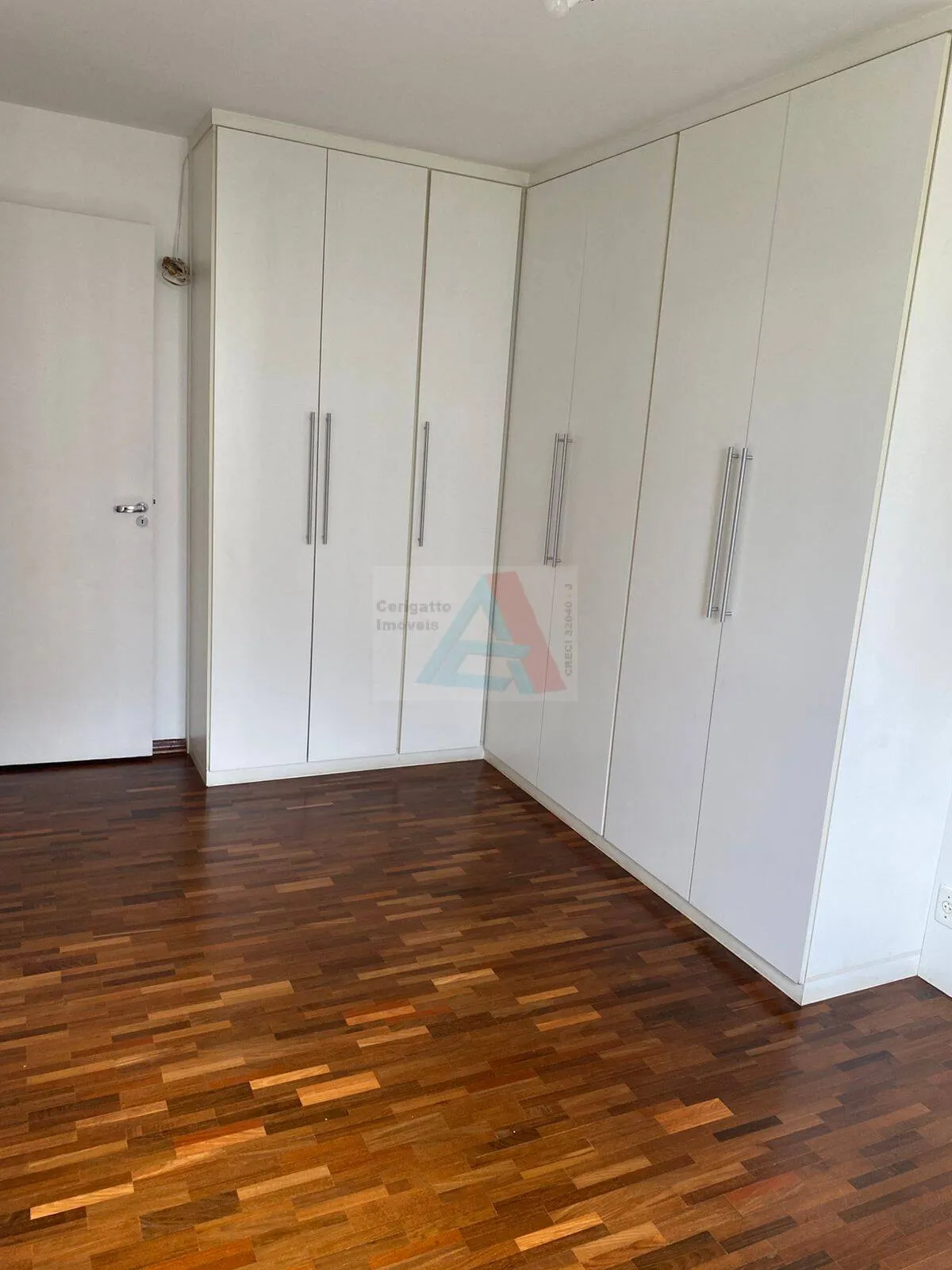 Imagem Apartamento com 2 dormitórios à venda, 61 m² Parque Fongaro
