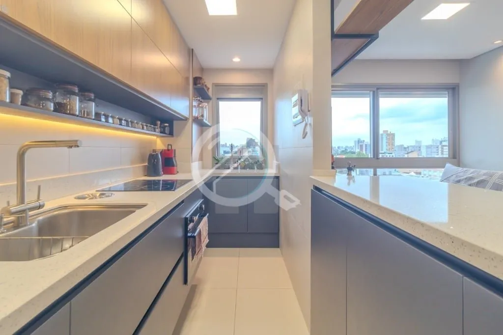Imagem Lindo apartamento de dois Dormitórios, todo decorado por arquiteta renomada. O banheiro da Suíte f...