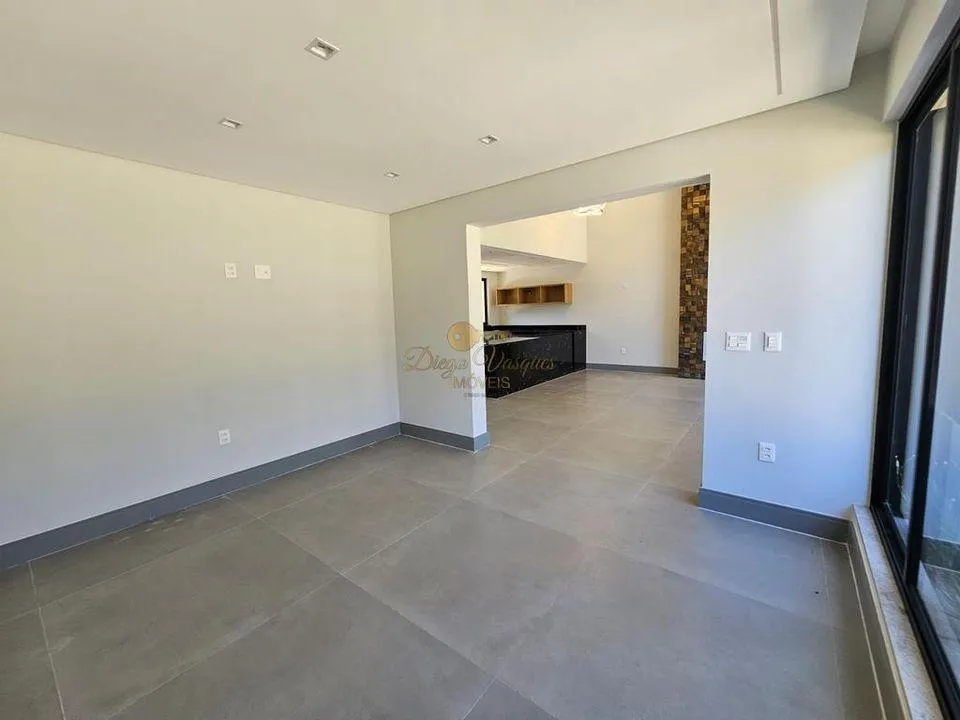 Imagem Casa em Condomínio para Venda em Teresópolis / RJ no bairro Posse