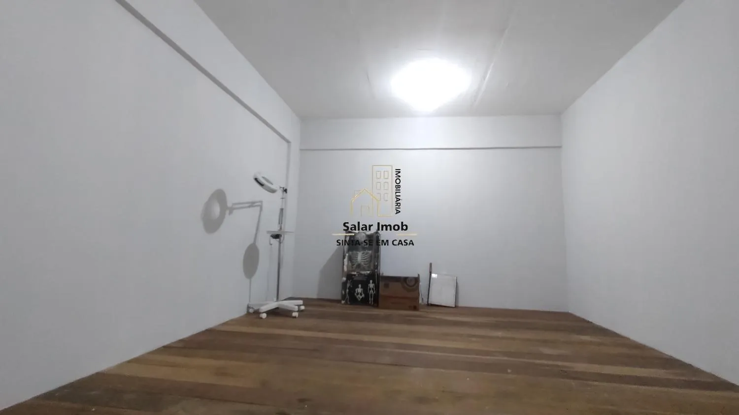 Imagem SALA COMERCIAL| VENDA| CENTRO| PENEDO RJ