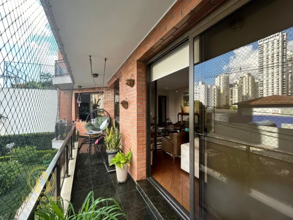 Imagem Apartamento à Venda, com 4 dormitórios e 3 vagas. Pacaembú.