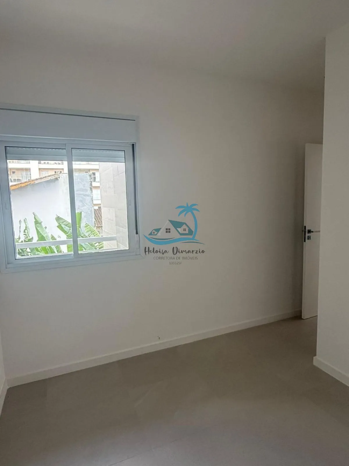Imagem Excelente apartamento novo com 3 dormitórios a venda no bairro Itaguá - Ubatuba.
