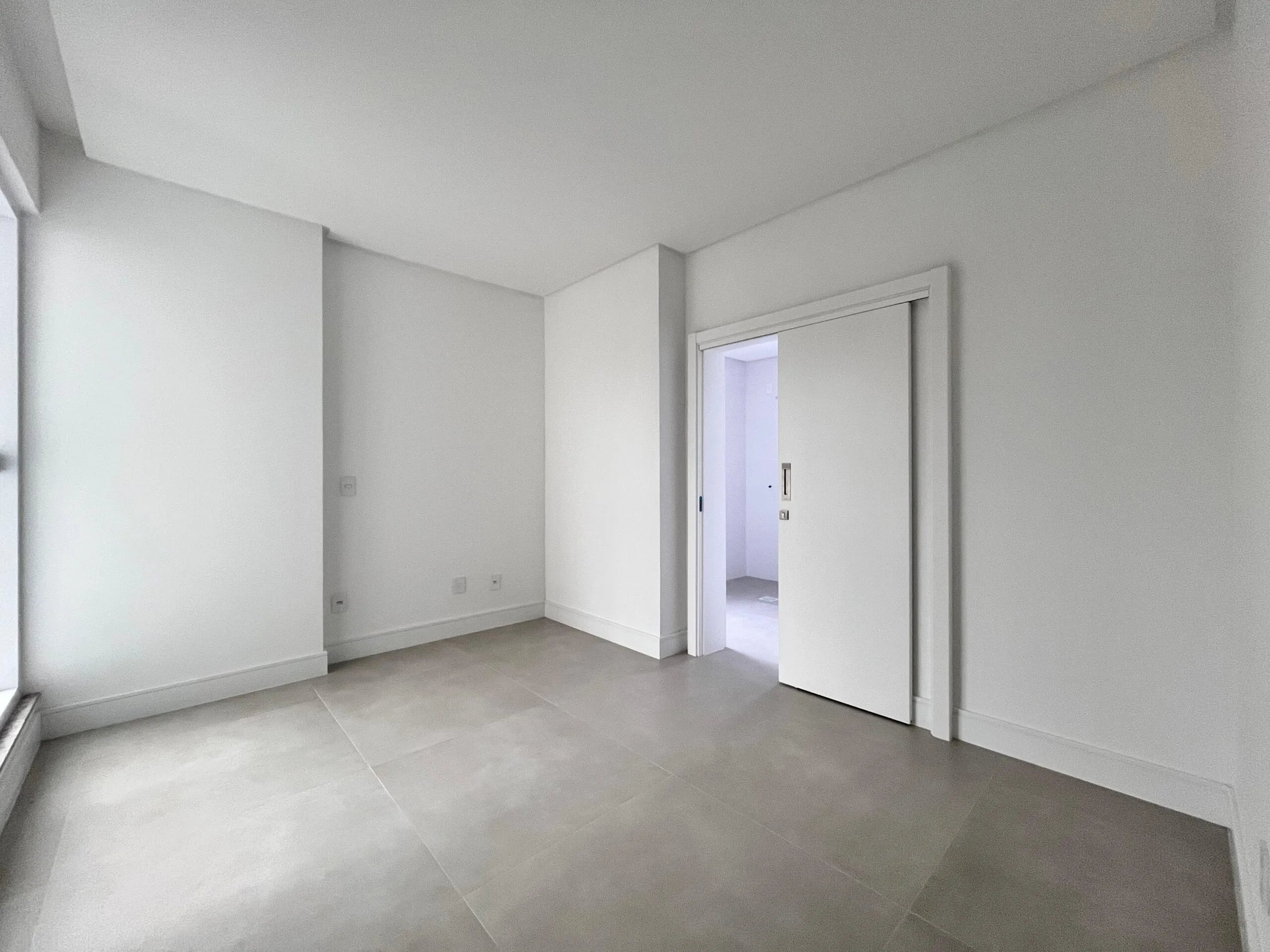 Imagem Apartamento à venda com 175m2 por R$ 2.220.000,00
