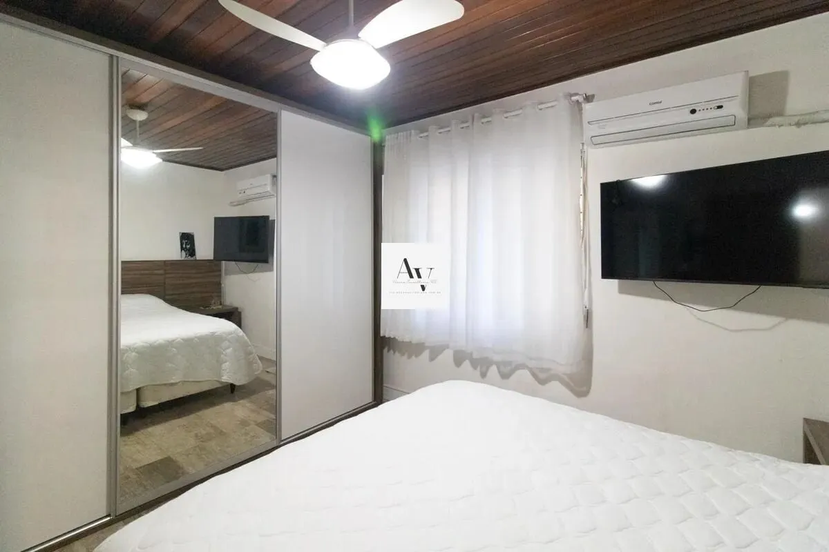 Imagem Casa à venda no bairro Nonoai - Porto Alegre/RS