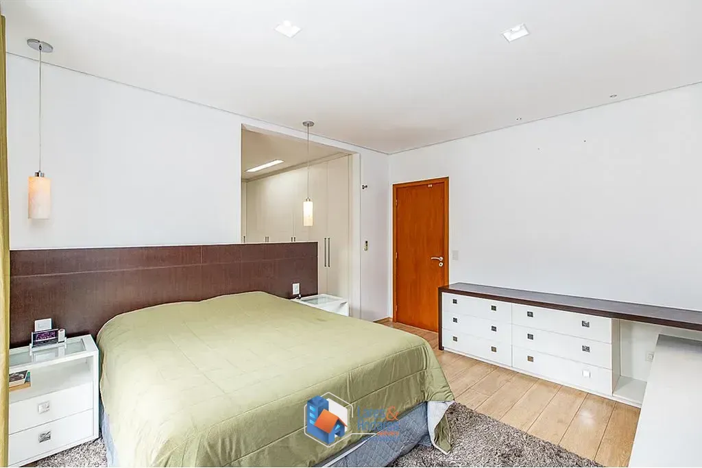 Imagem Casa à venda 4 Quartos 1 Suite 4 Vagas 380M² Alto da Boa Vista São Paulo - SP