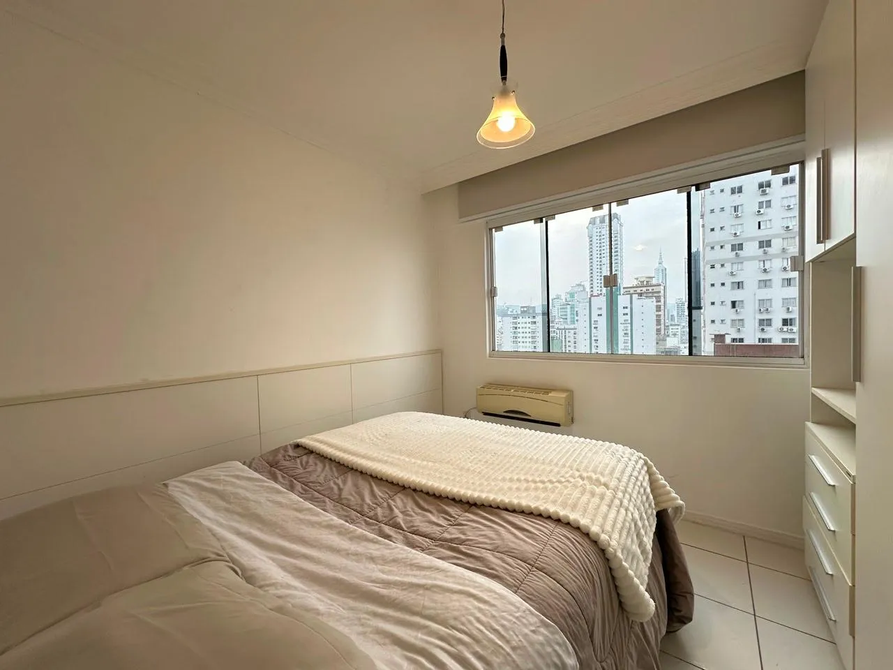 Imagem Apartamento com vista para o mar à venda com 165m2 por R$ 2.800.000,00