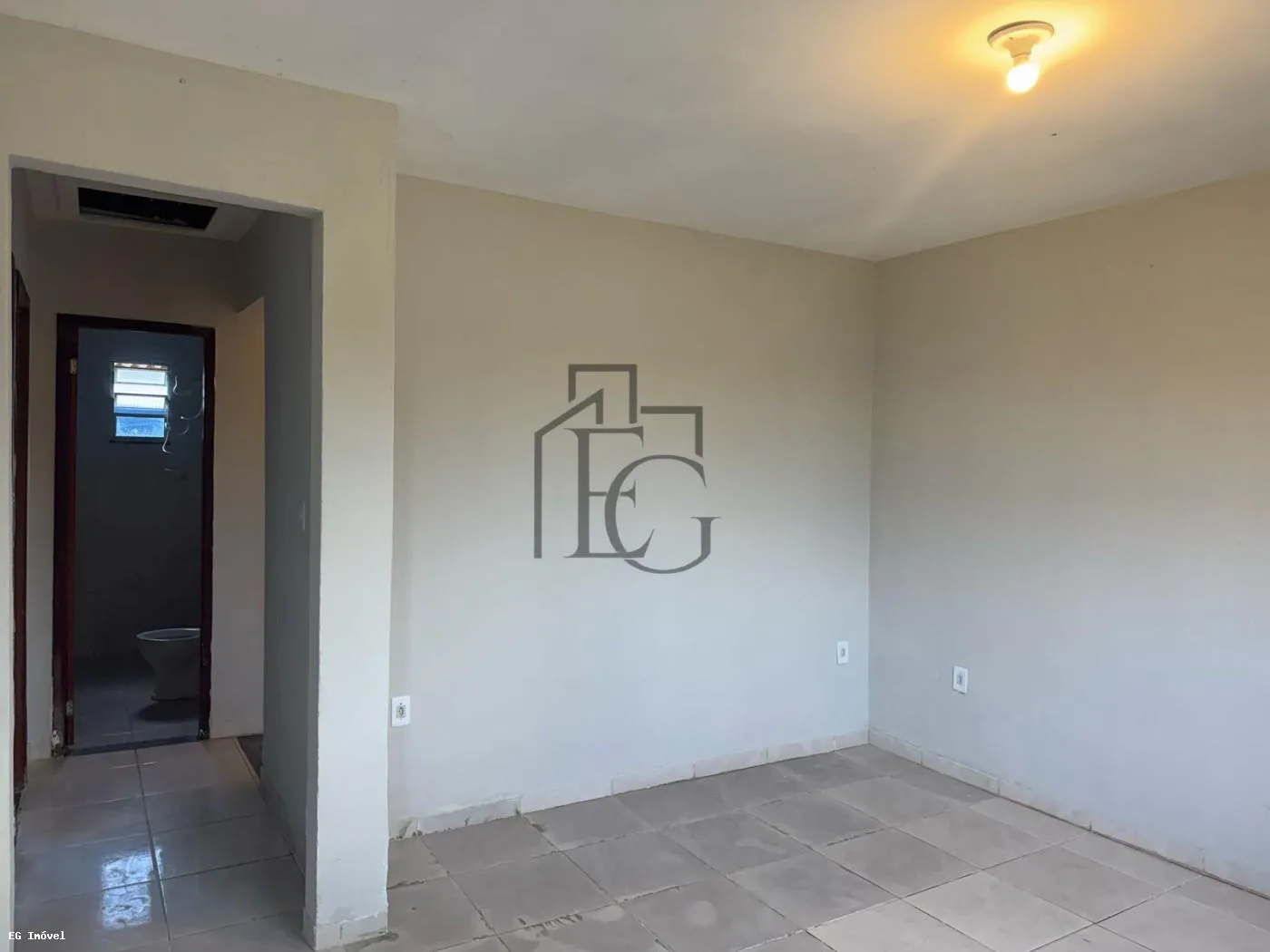 Imagem Casa para Venda em Araruama, Centro (Iguabinha), 2 dormitórios, 1 banheiro, 1 vaga