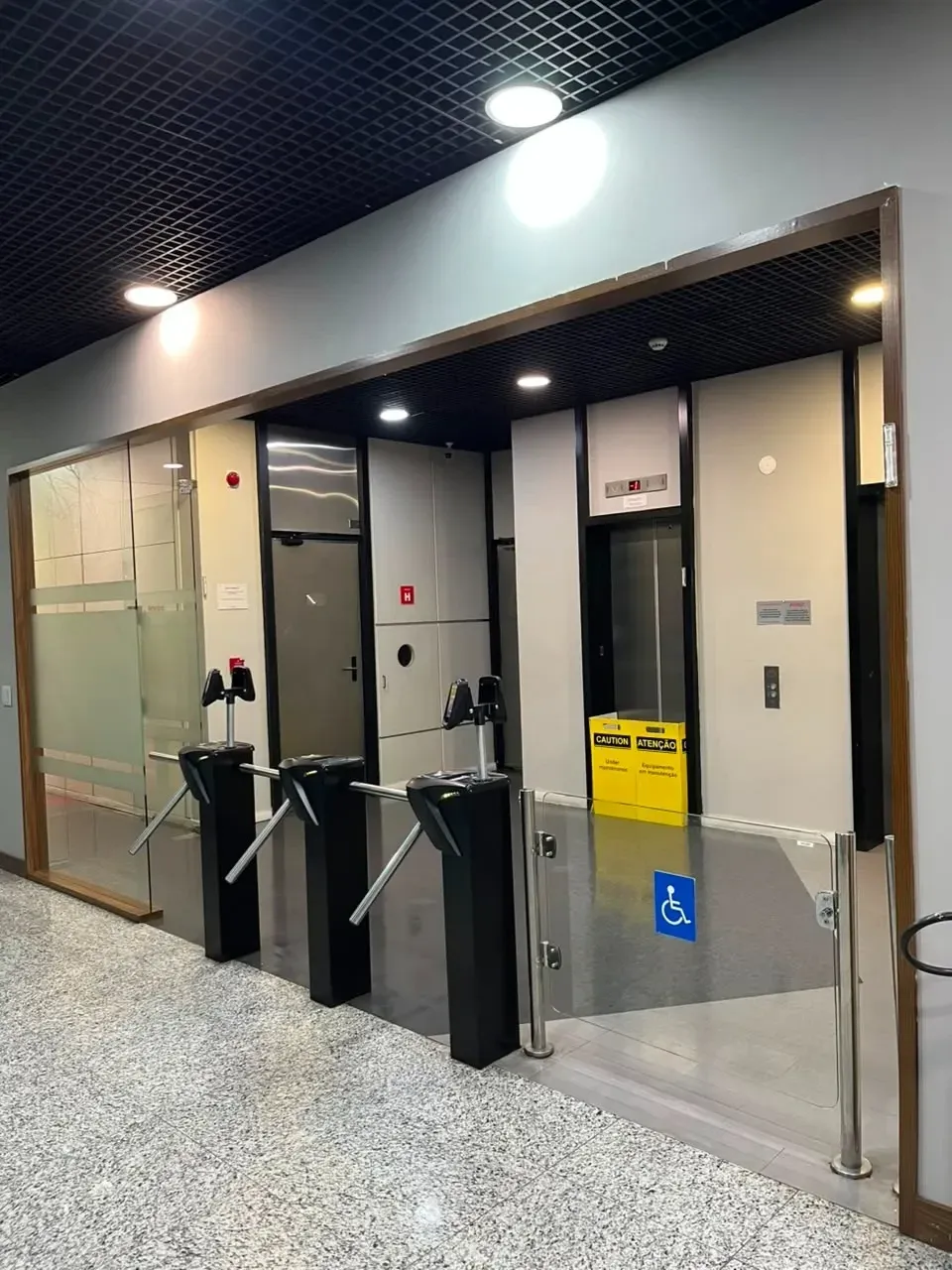 Imagem Imóvel Comercial para Alugar, 4093 m² em Vila Olímpia - São Paulo