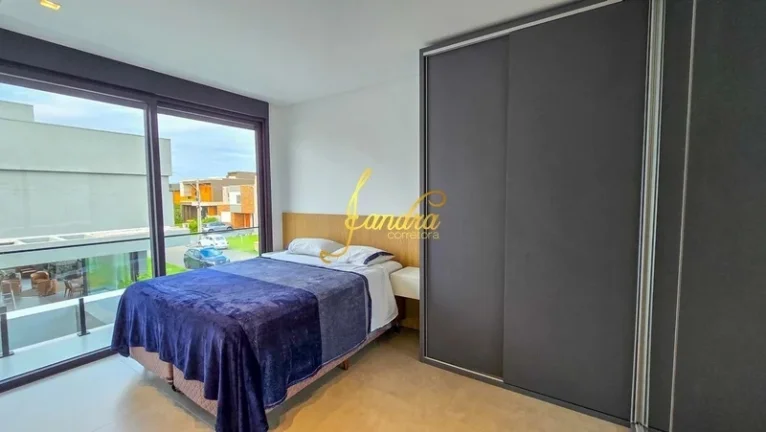 Imagem Sobrado pronto com 4 suítes novo mobiliado e decorado