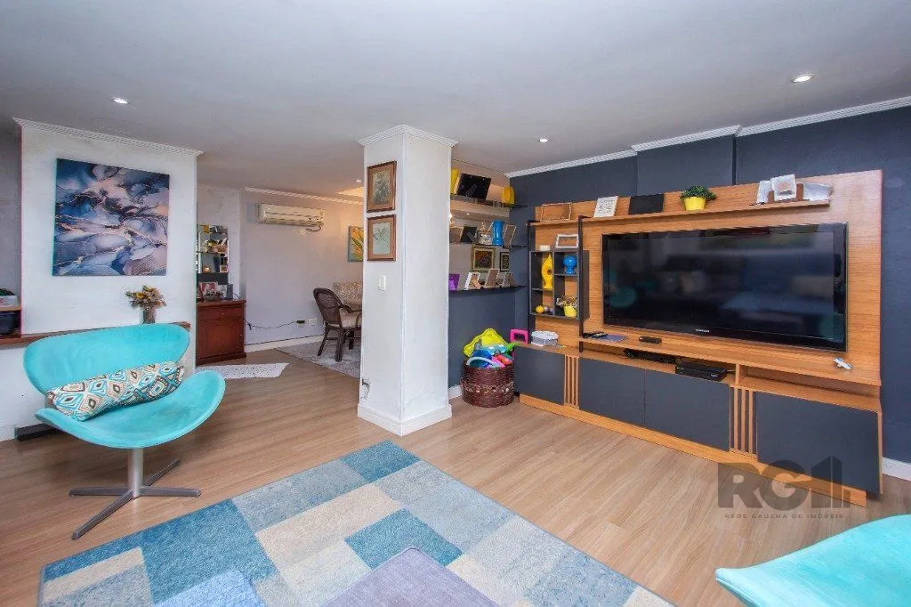 Imagem Casa em condomínio de 177m², 3 dormitórios, 1 vaga no bairro Ipanema