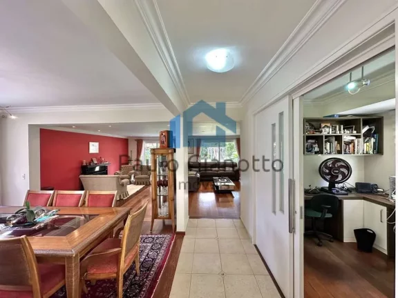 Imagem Casa de Alto Padrâo no Condomínio São Paulo II