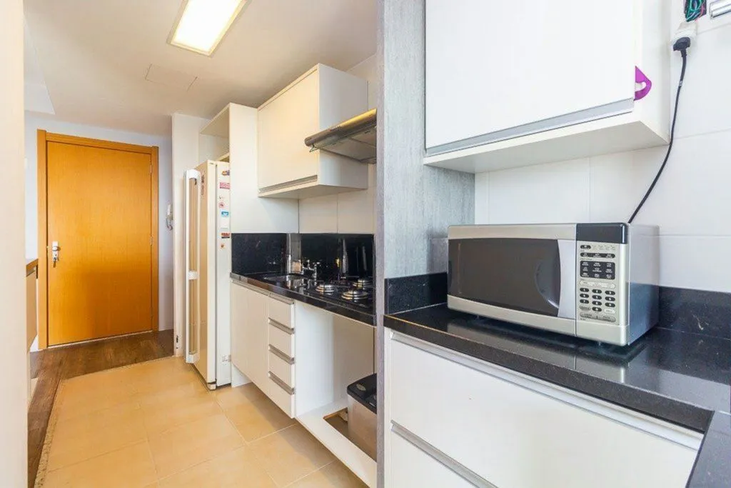 Imagem Apartamento de 1 dormitório à venda no Bairro Três Figueiras - Porto Alegre