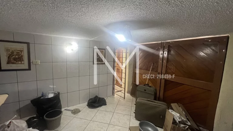 Imagem Casa à Venda 4 Quartos 1 Suíte 225m² - Bairro Monte Castelo