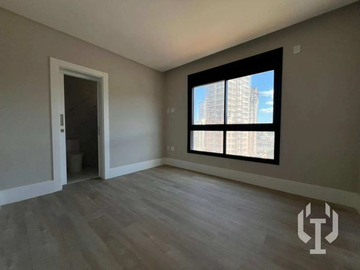Imagem Apartamento à venda, com 3 suítes, 135m2 ampla area de lazer
