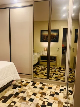 Imagem Casa grande no bairro das Nações em Balneário Camboriú.