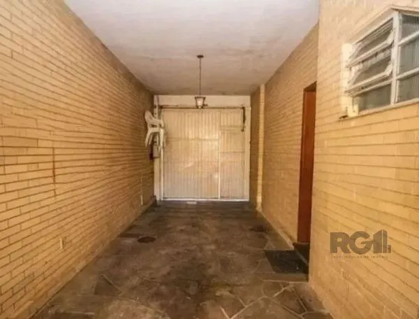 Imagem Casa sobrado no bairro Tristeza de 4 dormitórios 3 vagas
