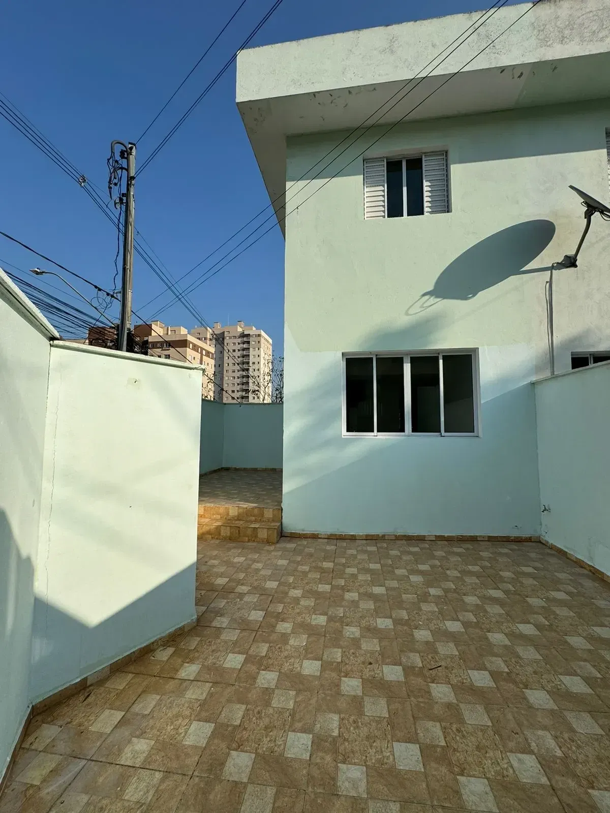 Foto do imóvel Casa com 3 Quartos para Alugar, 125 m² em Portais (Polvilho) - Cajamar