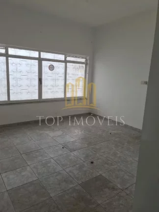 Imagem Espaçosa casa quatro dormitórios no centro Oportunidade!